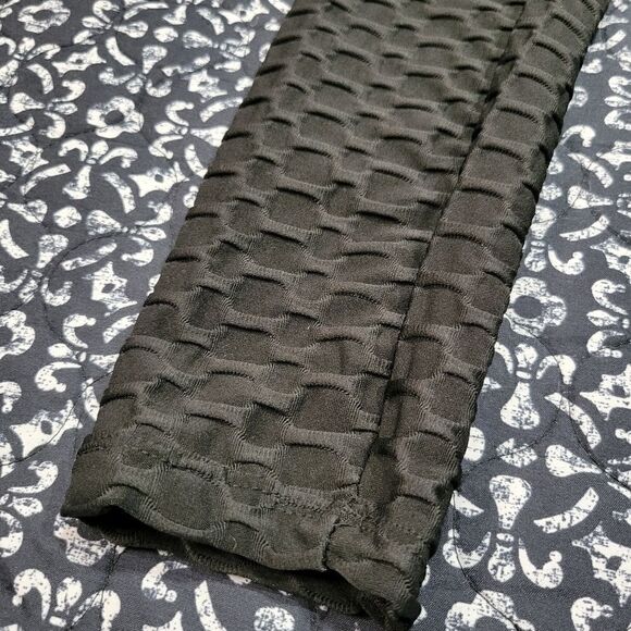 Tik Tok Leggings   - Picture 4 of 7